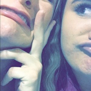 Meet your Posher, Olivia